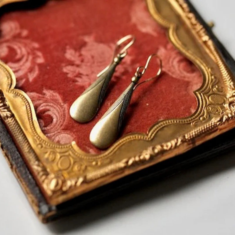 Vintage Handmade Earring