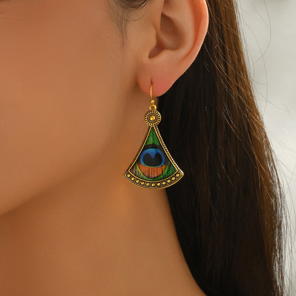 Charming Earring for Any Occasion