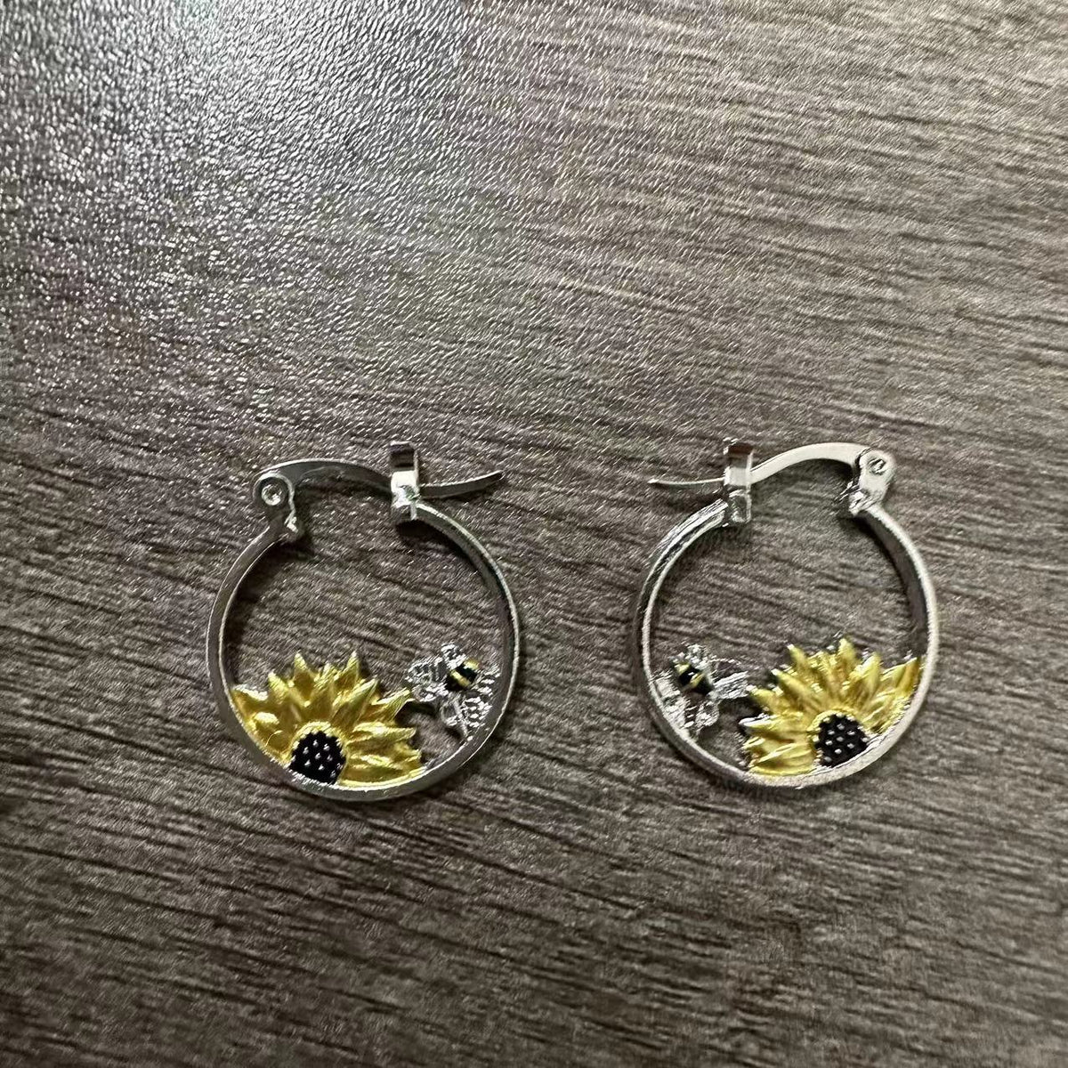 Romantic Earring for Special Moments