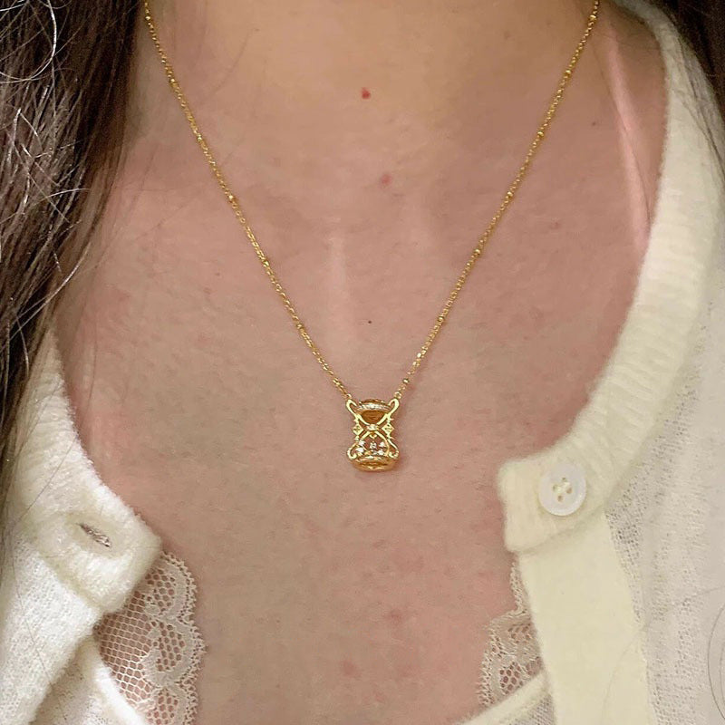 Beautiful Piece with Unique Style