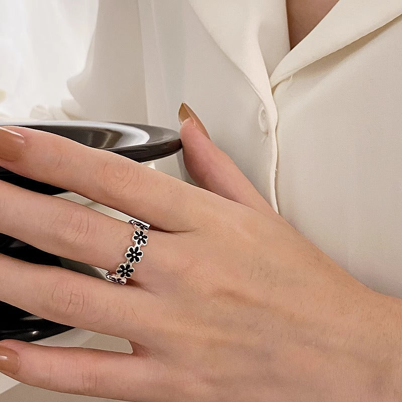 Beautiful Ring with Unique Style