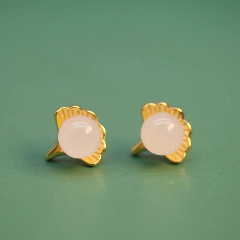 Beautiful Silver Earring with Unique Style