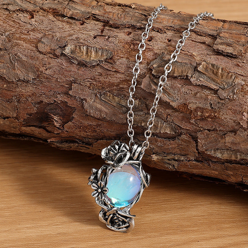 Charming Pendant for Any Occasion