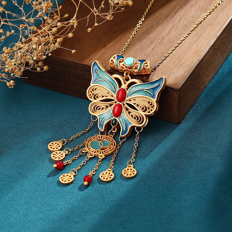 Romantic Gold Necklace for Special Moments