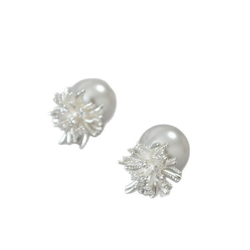 Elegant Silver Earring for Every Occasion