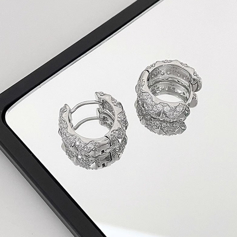 Classic Earring with Timeless Appeal