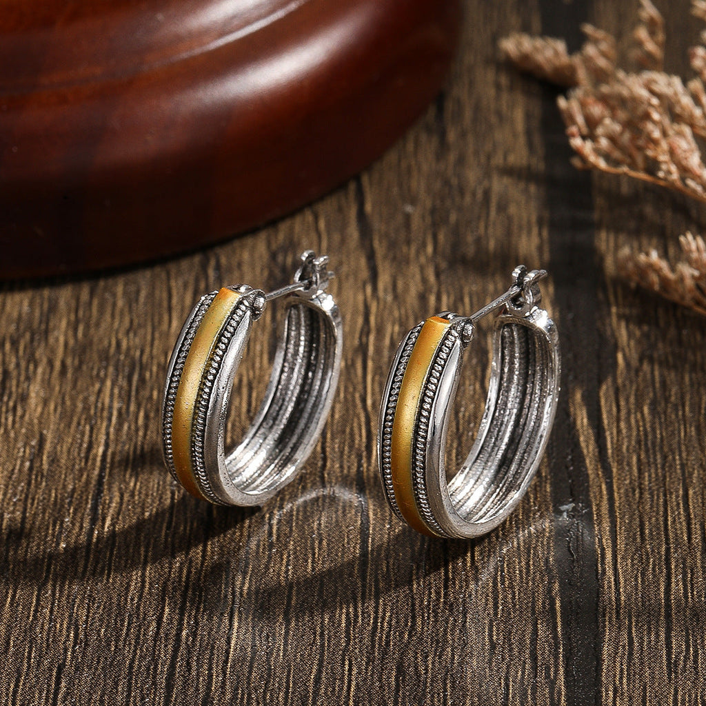Charming Earring for Any Occasion