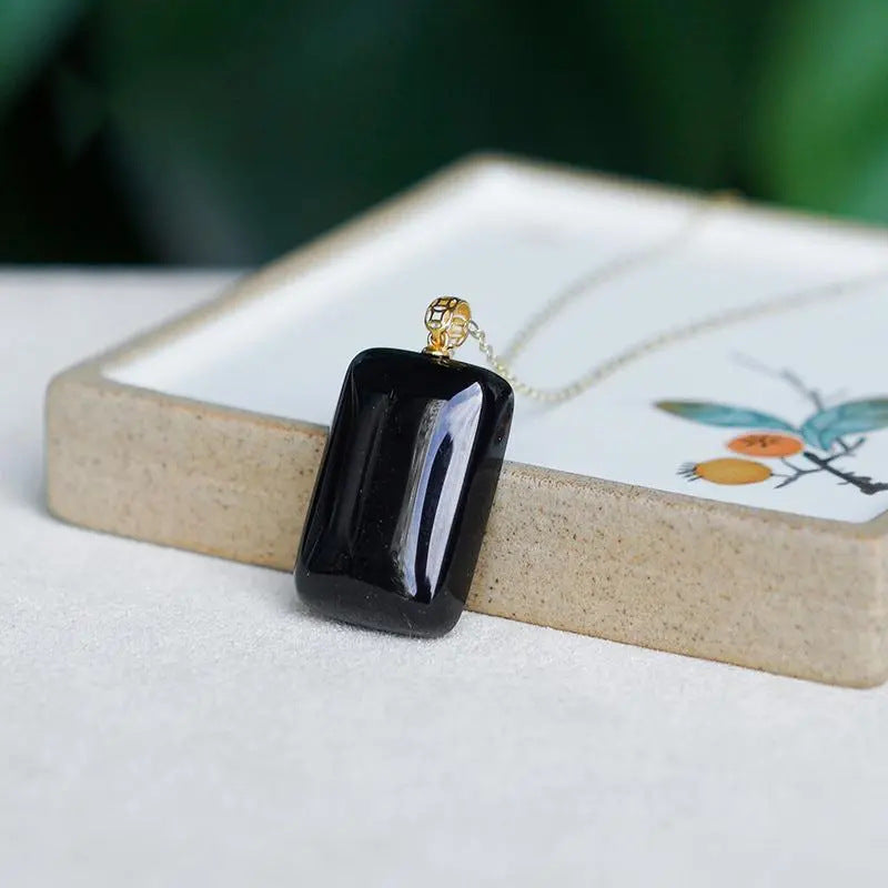 Stunning Silver Necklace for Daily Wear
