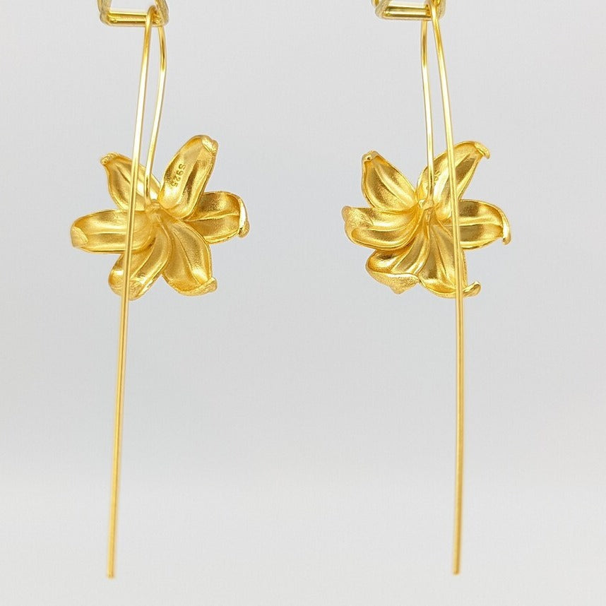 Stunning Earring for Daily Wear