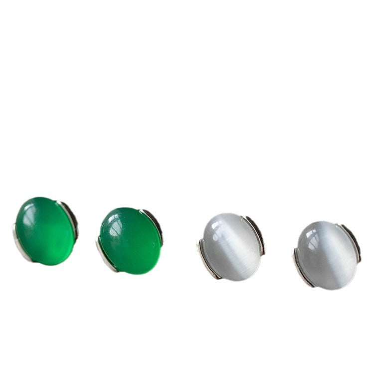 Charming Silver Earring for Any Occasion