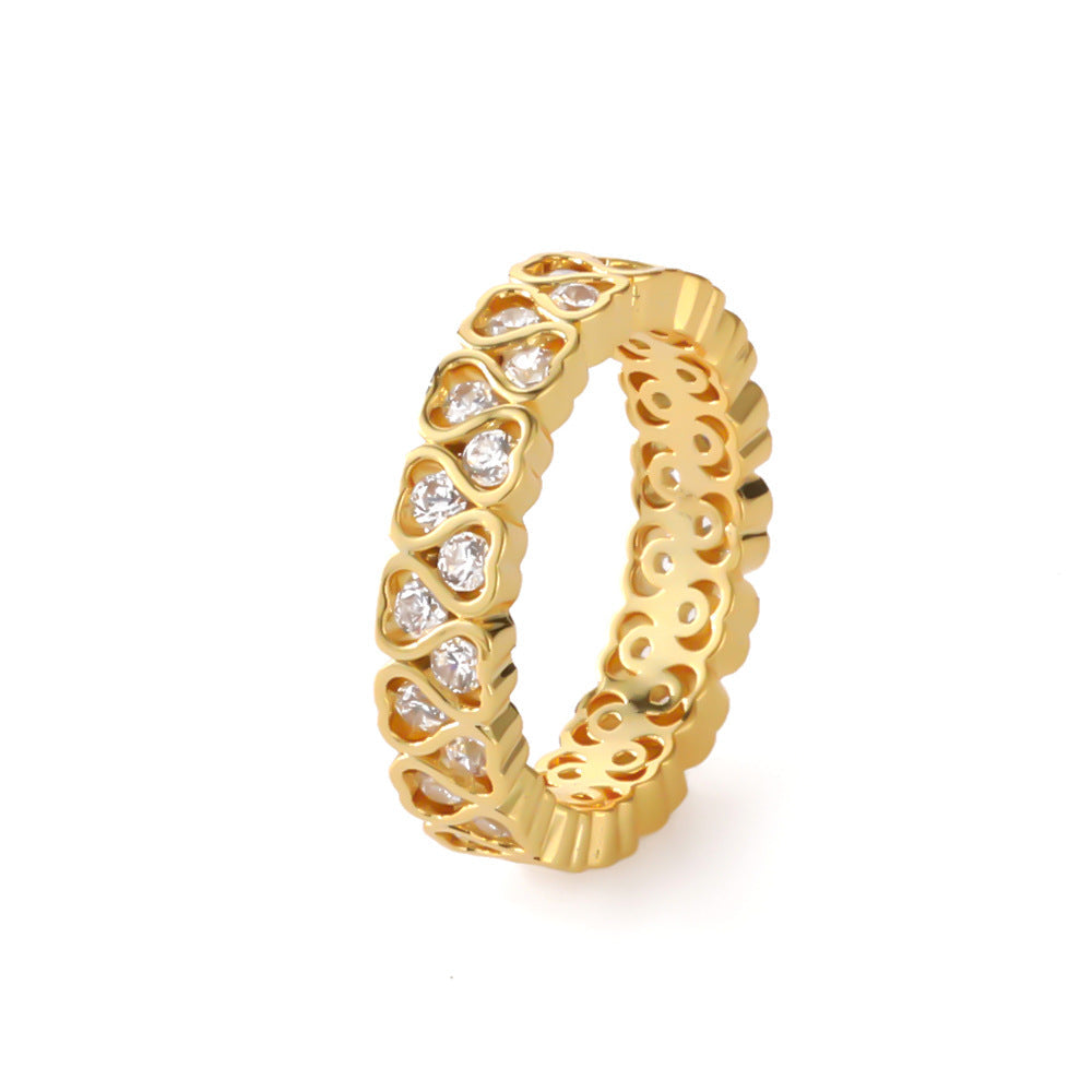 Classic Gold Ring with Timeless Appeal