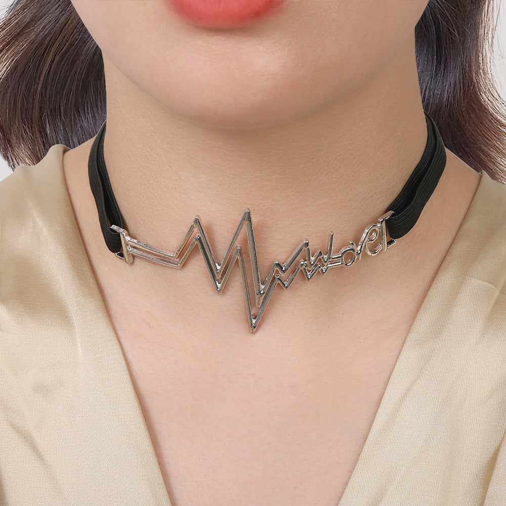 Stunning Necklace for Daily Wear