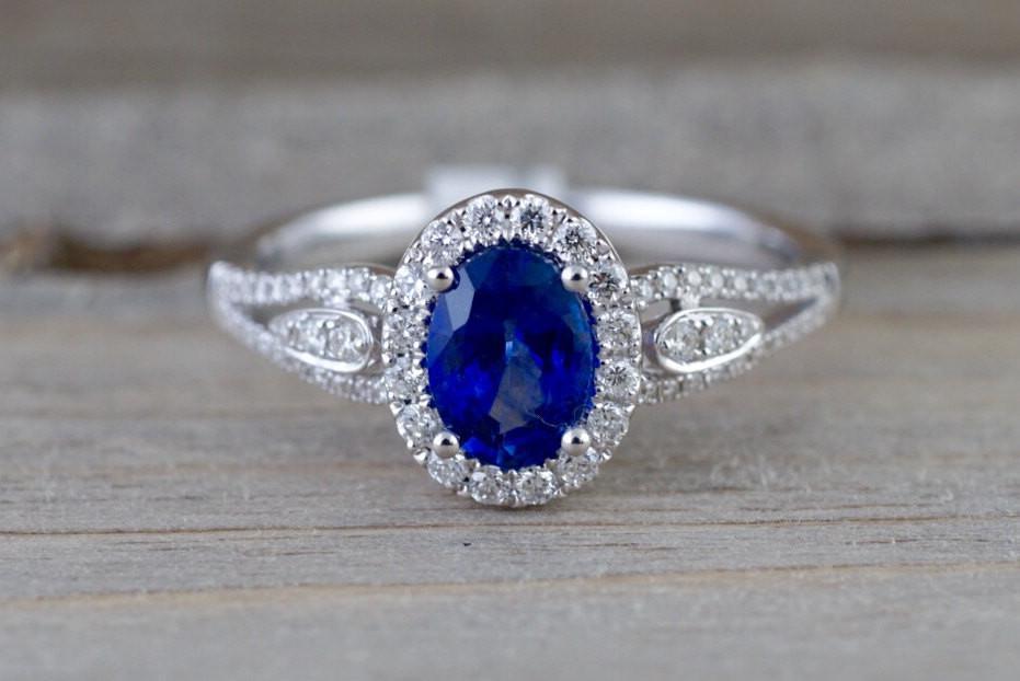 Delicate Artisan Ring