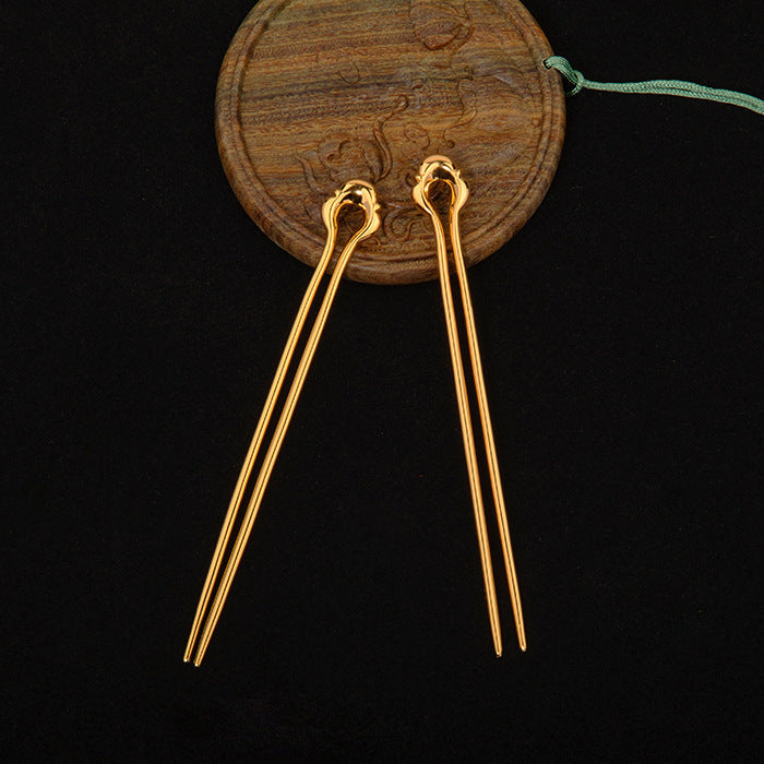 Classic Gold Piece with Timeless Appeal