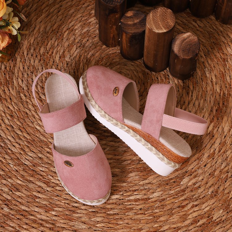 Chic Orthopedic Sandals with Unique Design
