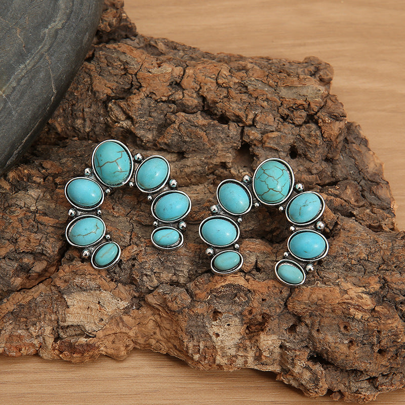 Romantic Earring for Special Moments