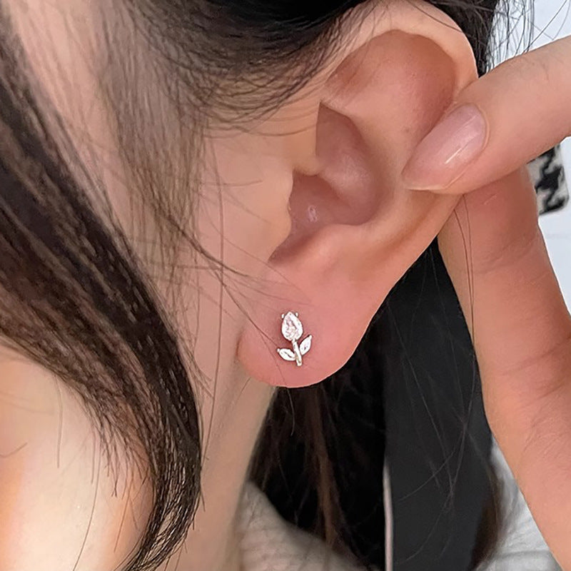 Romantic Earring for Special Moments