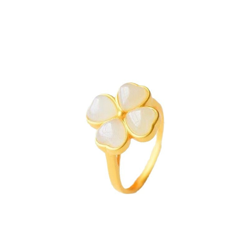 Classic Gold Necklace with Timeless Appeal