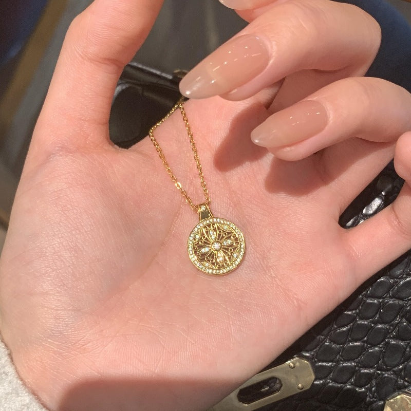 Charming Piece for Any Occasion