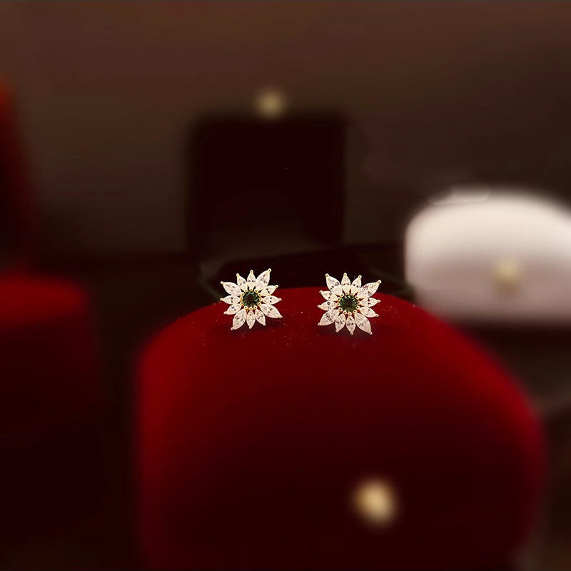 Romantic Earring for Special Moments