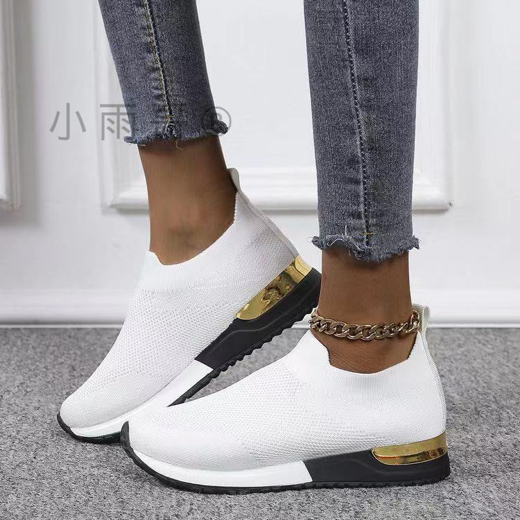 Classic Orthopedic Sneakers with Timeless Style