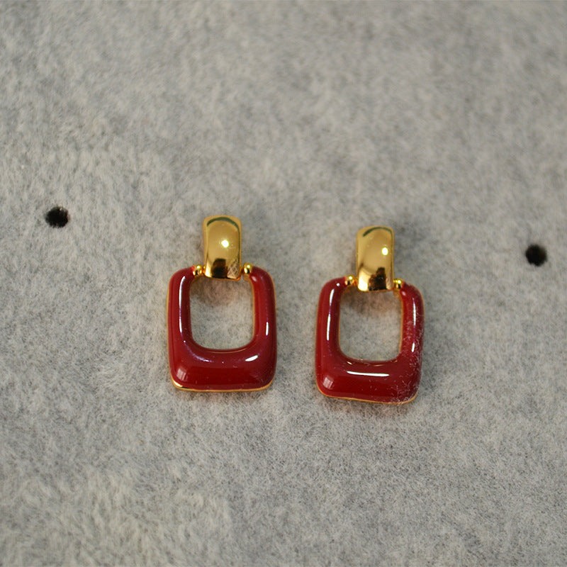 Beautiful Silver Earring with Unique Style