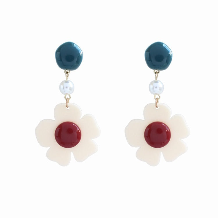 Beautiful Earring with Unique Style