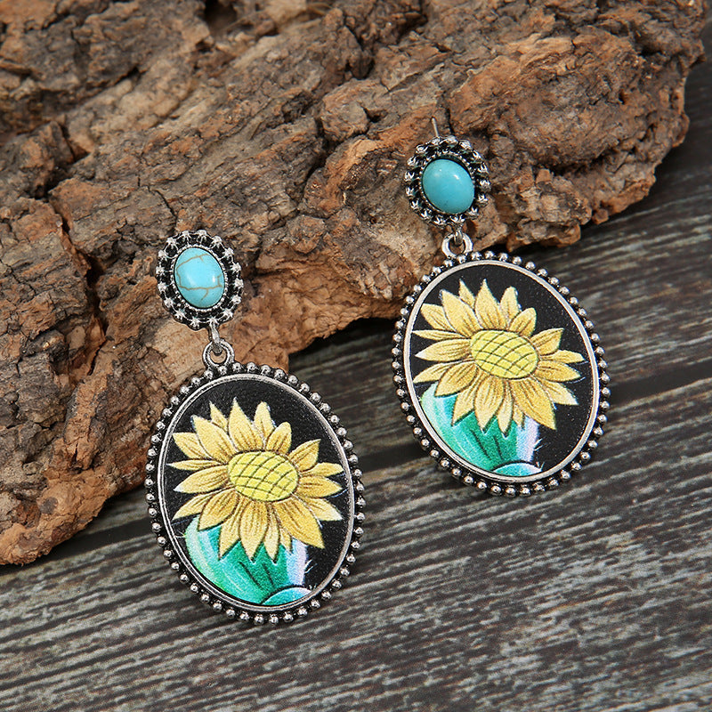 Classic Earring with Timeless Appeal