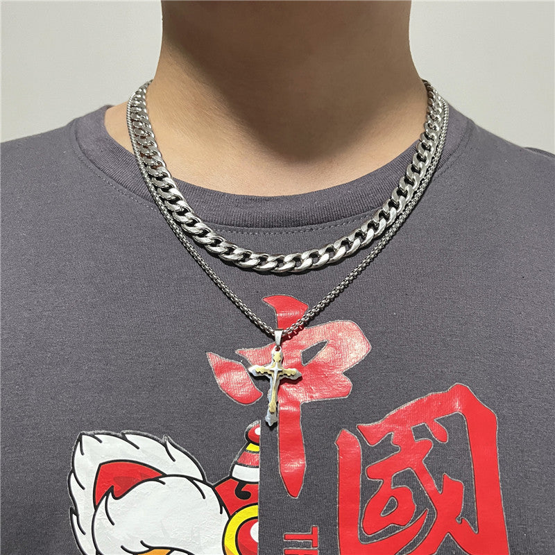 Stunning Gold Pendant for Daily Wear