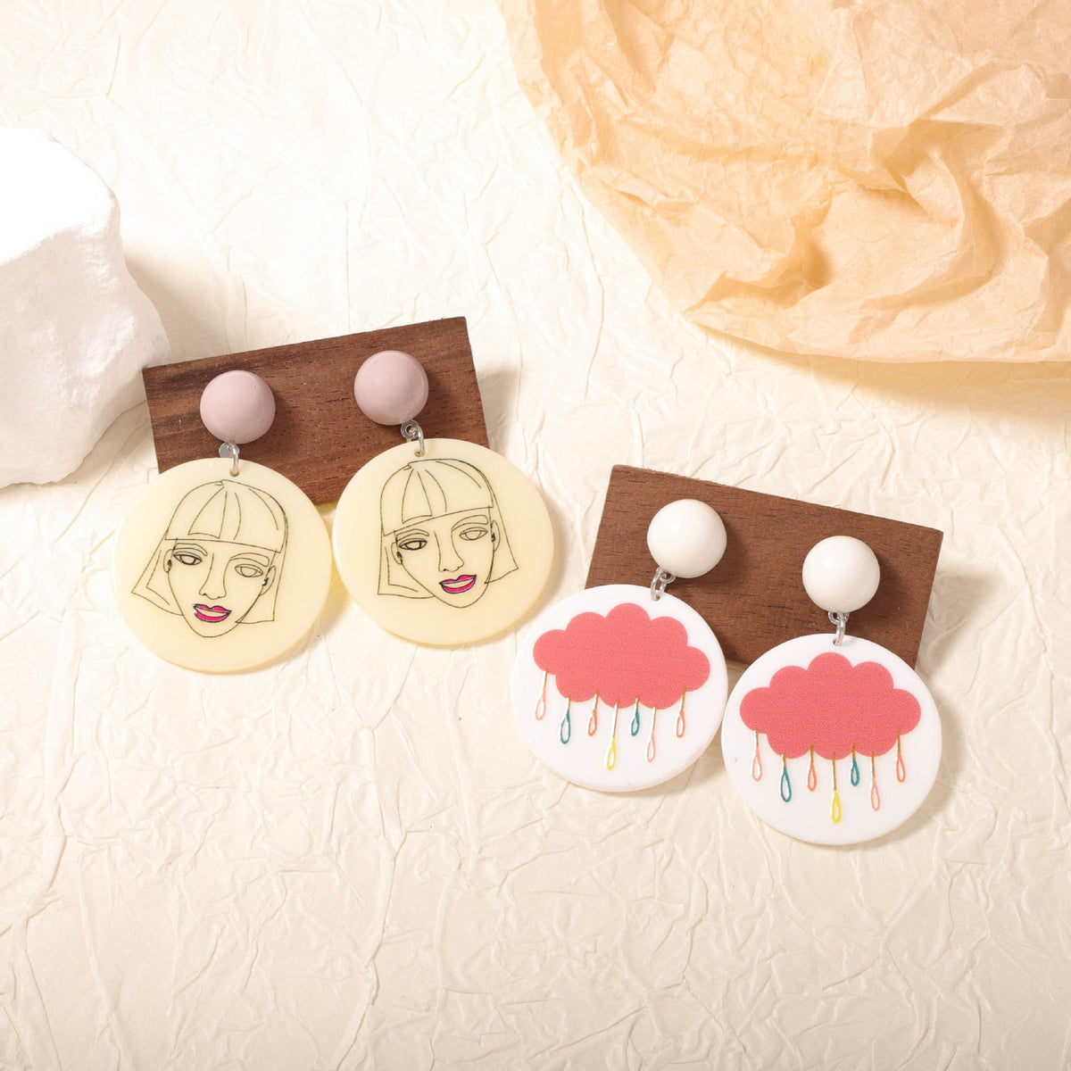 Charming Earring for Any Occasion