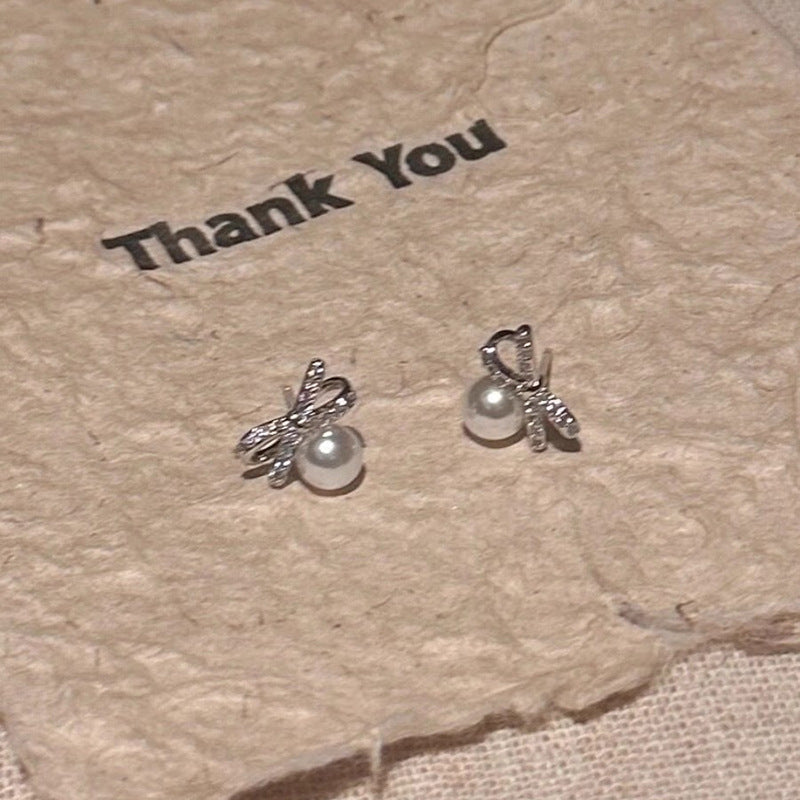 Romantic Pearl Earring for Special Moments