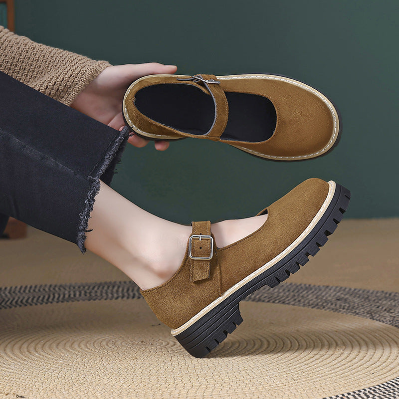Graceful Orthopedic Shoes for Modern Look