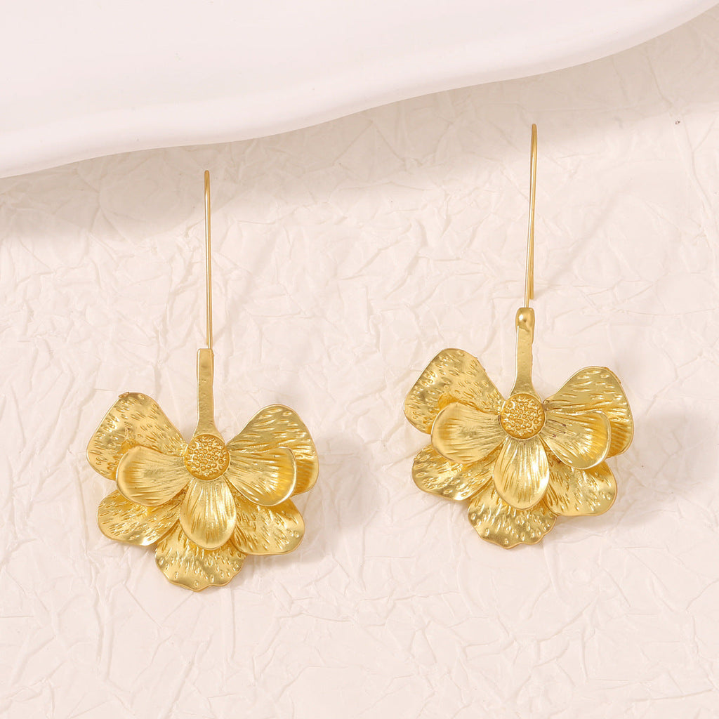 Stunning Earring for Daily Wear