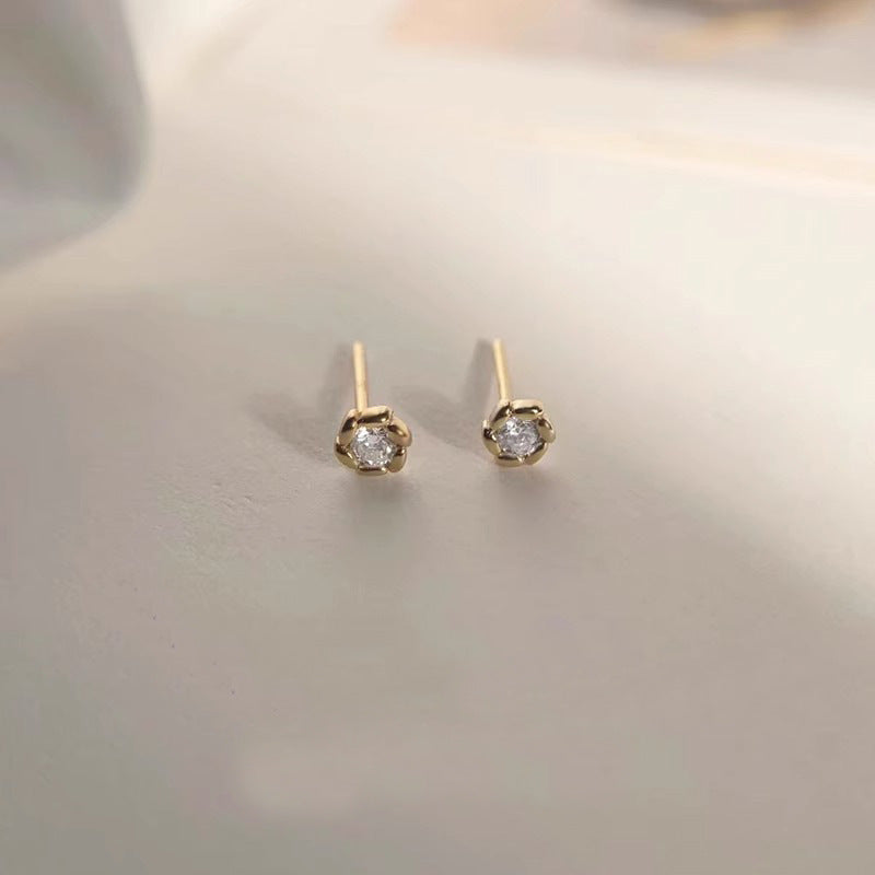 Classic Earring with Timeless Appeal