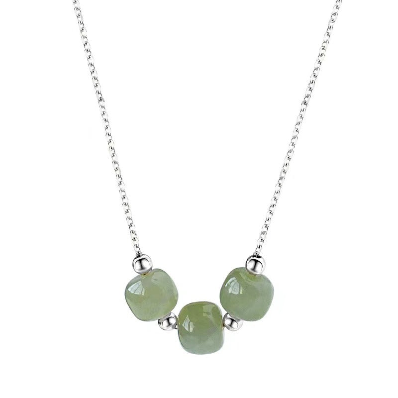 Beautiful Silver Necklace with Unique Style