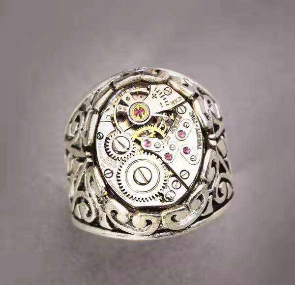 Charming Silver Ring for Any Occasion