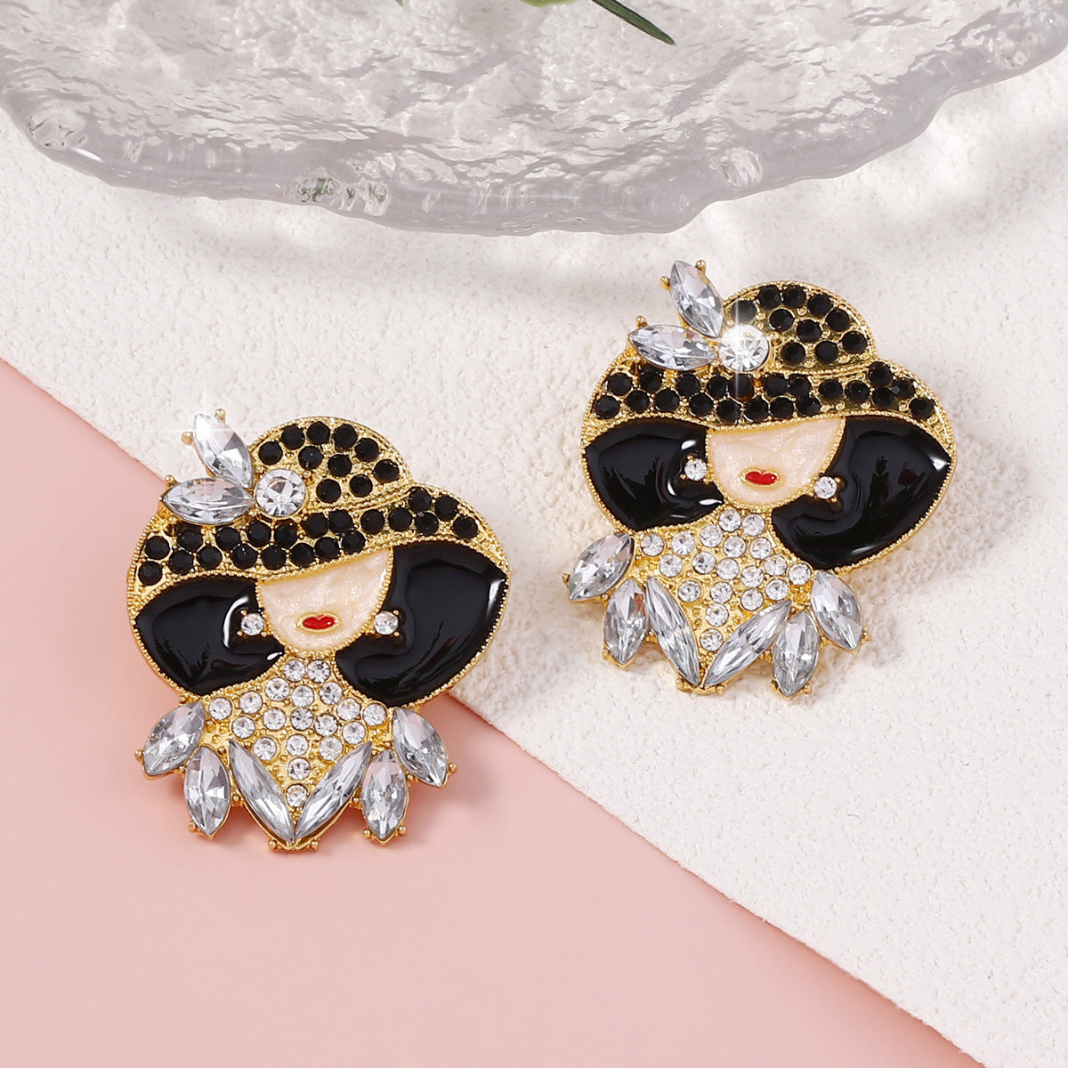 Romantic Pearl Earring for Special Moments