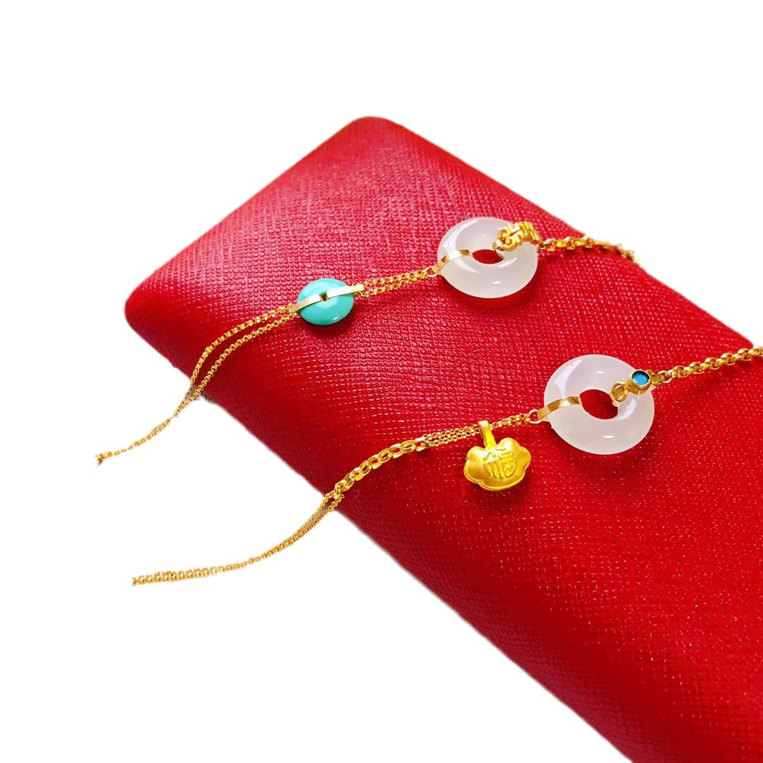 Charming Silver Bracelet for Any Occasion