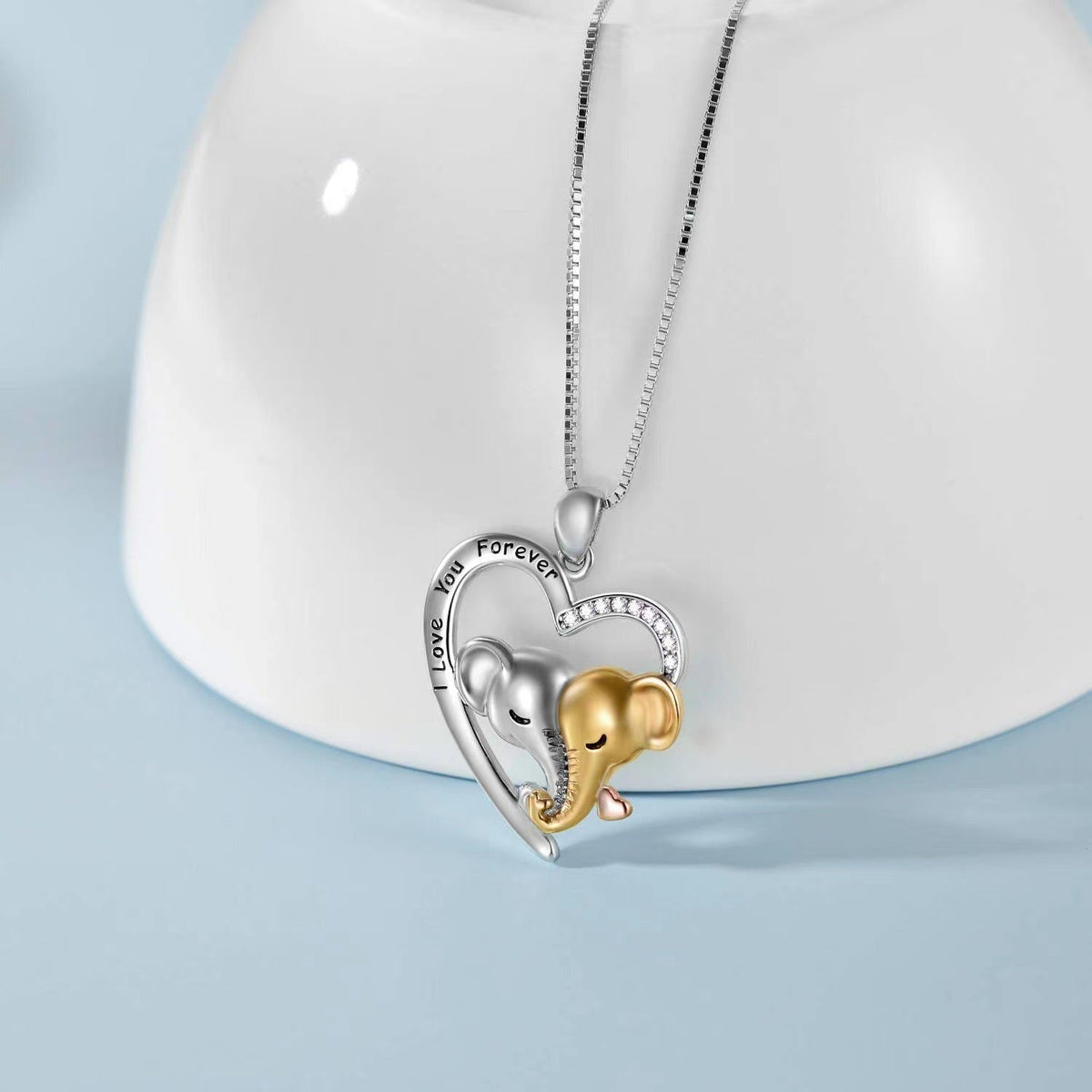 Stunning Necklace for Daily Wear