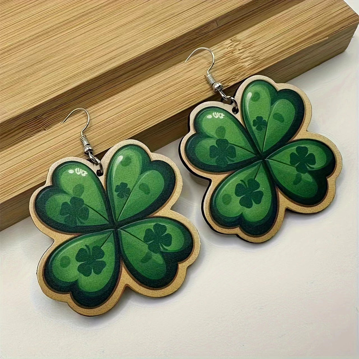 Charming Earring for Any Occasion