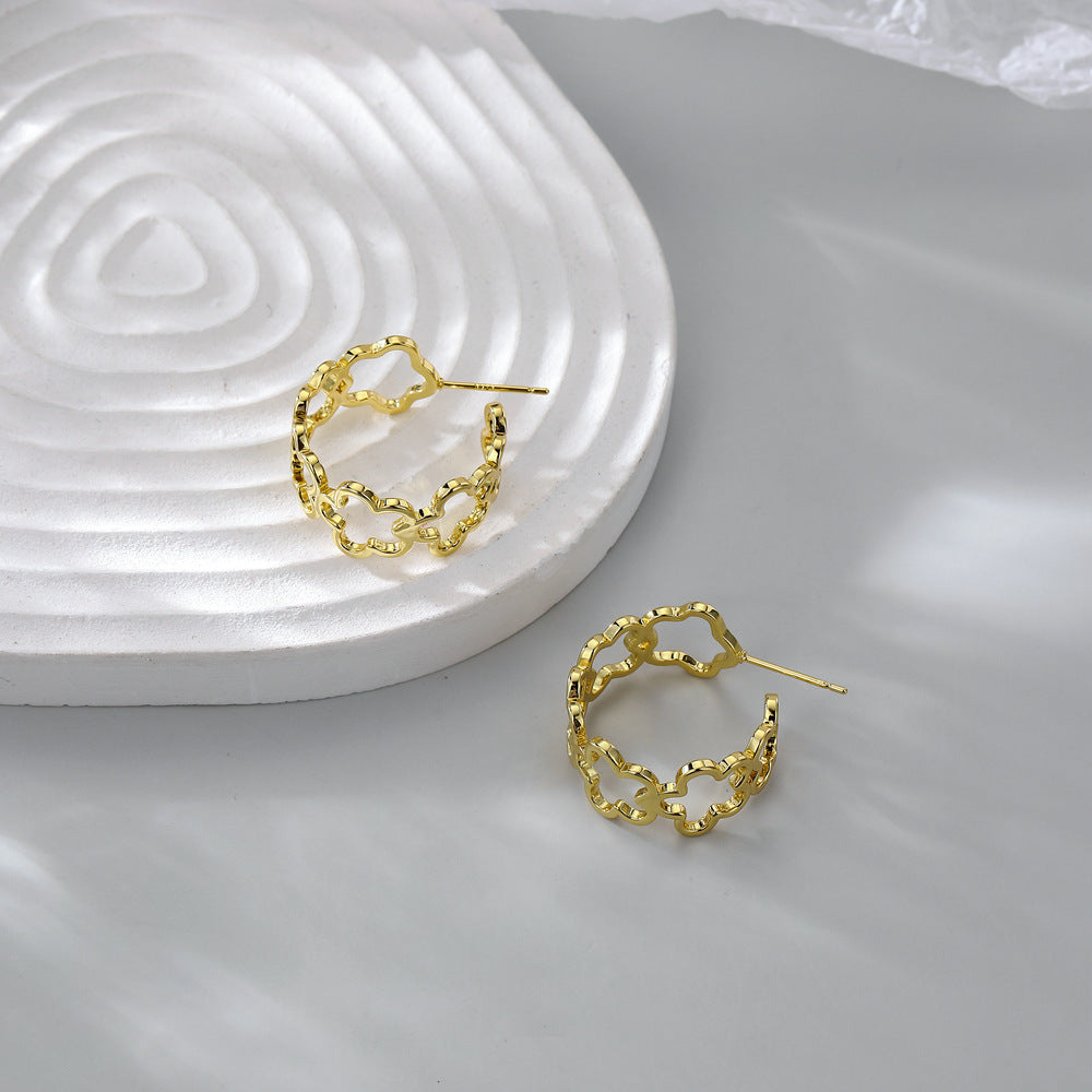 Stunning Earring for Daily Wear