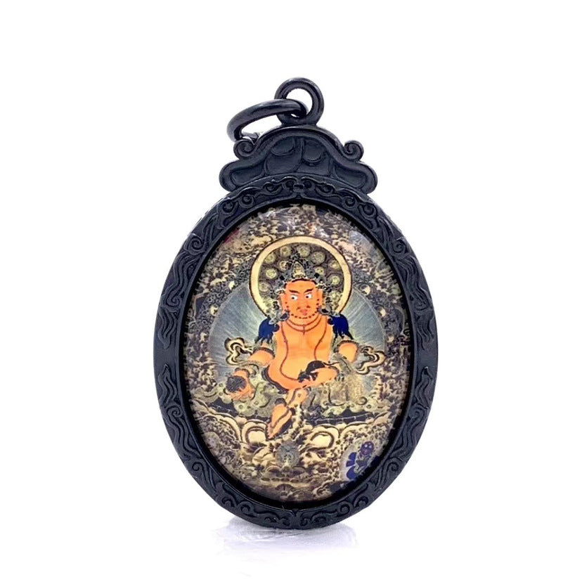 Classic Pendant with Timeless Appeal