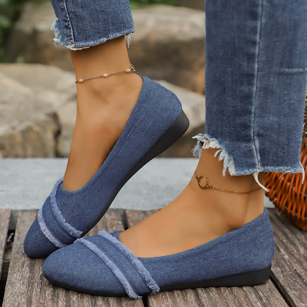Chic Orthopedic Shoes with Unique Design