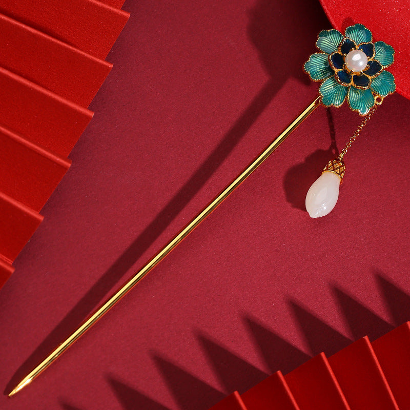 Delicate Artisan Silver Piece