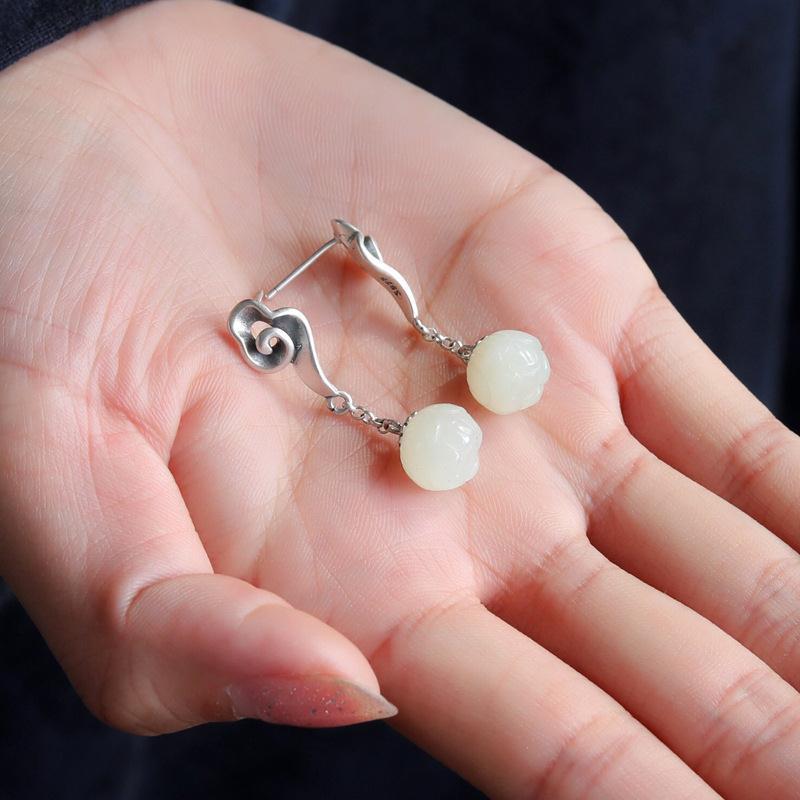 Beautiful Silver Earring with Unique Style