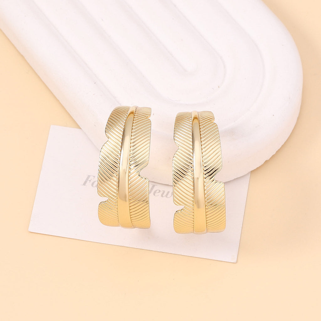 Romantic Earring for Special Moments