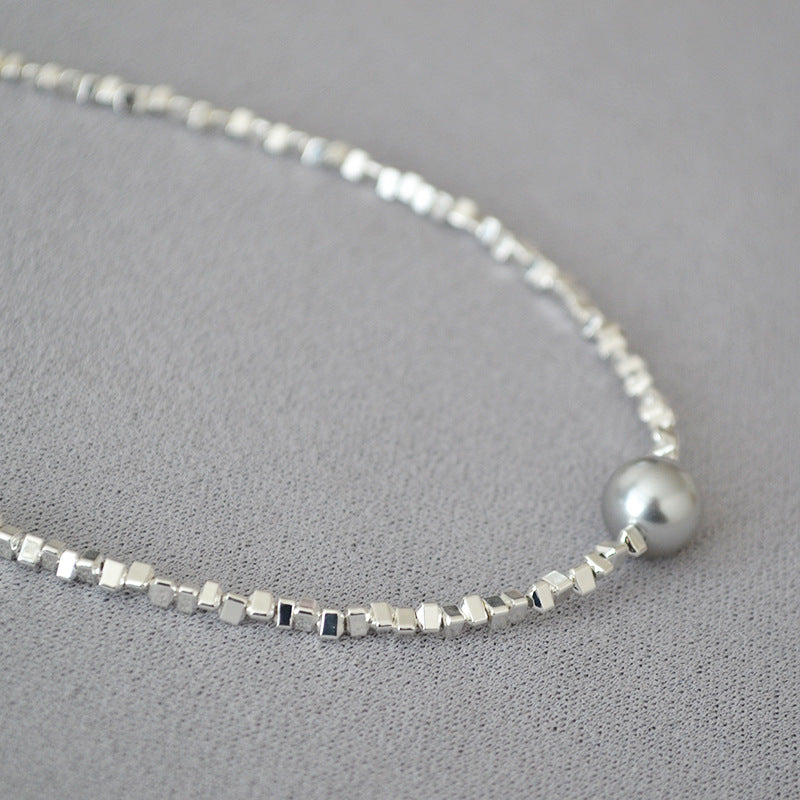 Classic Silver Necklace with Timeless Appeal