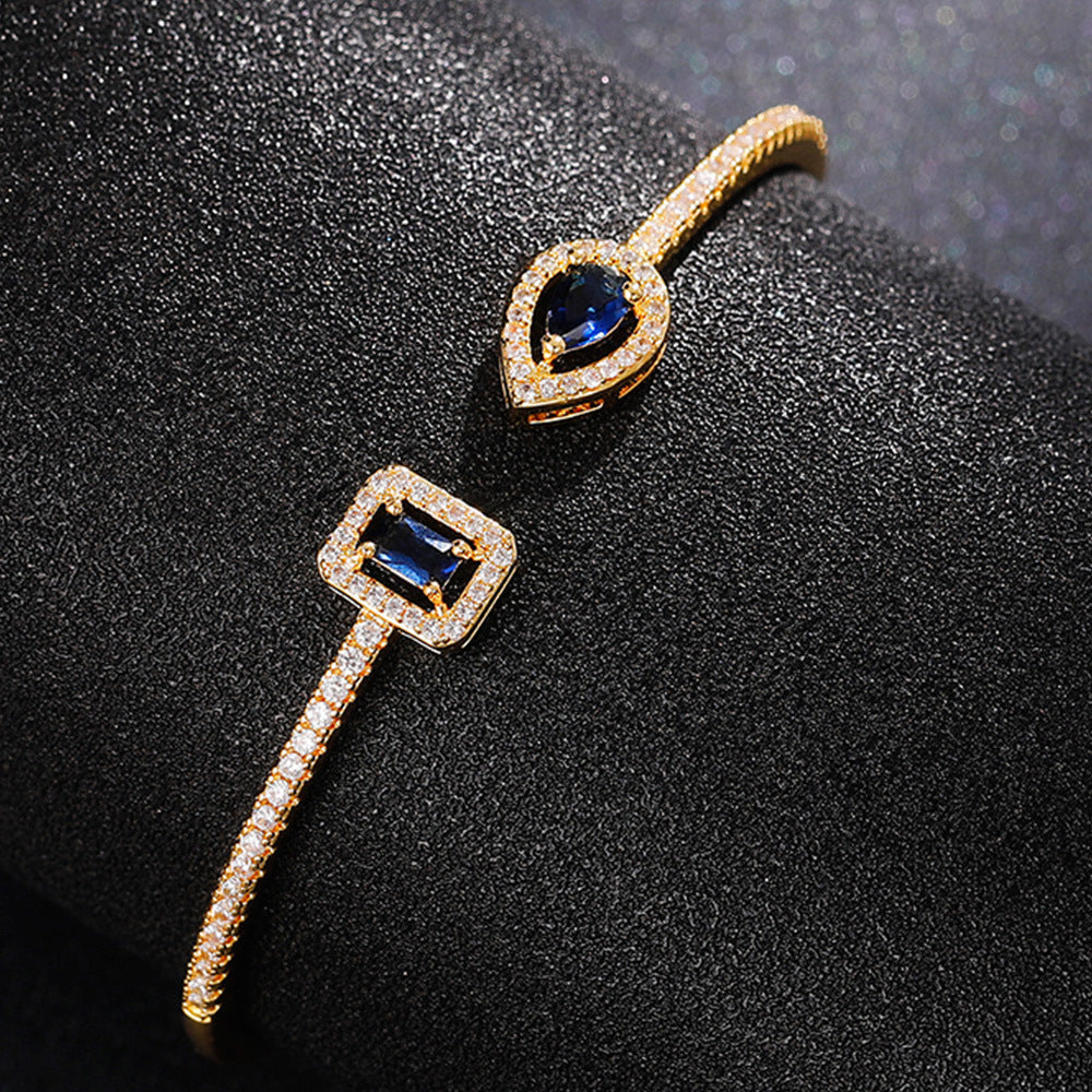 Beautiful Bracelet with Unique Style