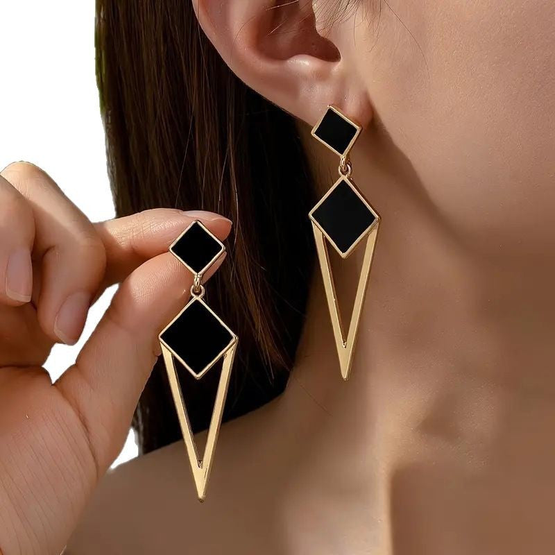 Beautiful Earring with Unique Style