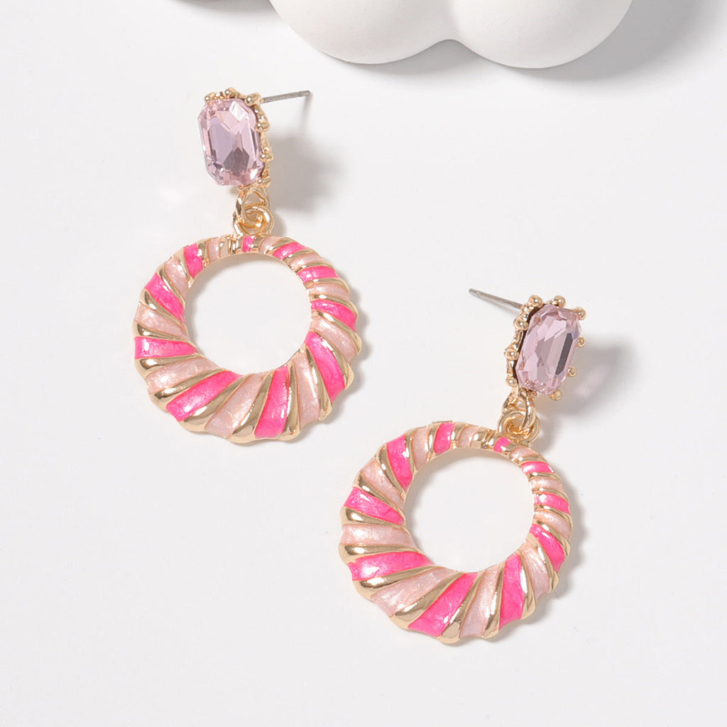 Classic Earring with Timeless Appeal